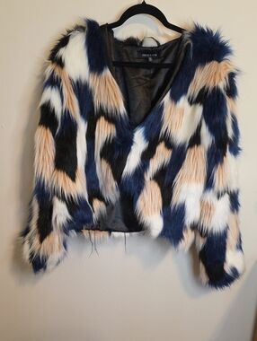 New Look Blue, Tan, and White Faux Fur Colorblock Jacket